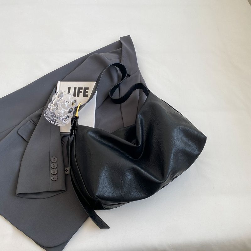 Soft Textured Shoulder Bag Bowlift