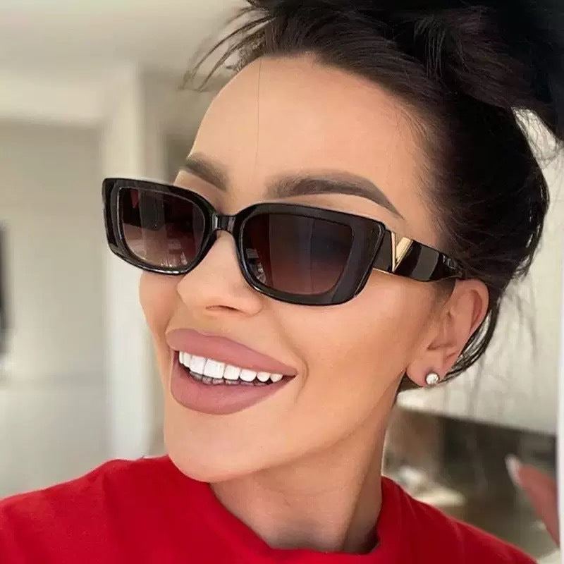 Vintage Cat Eye Sunglasses Bowlift