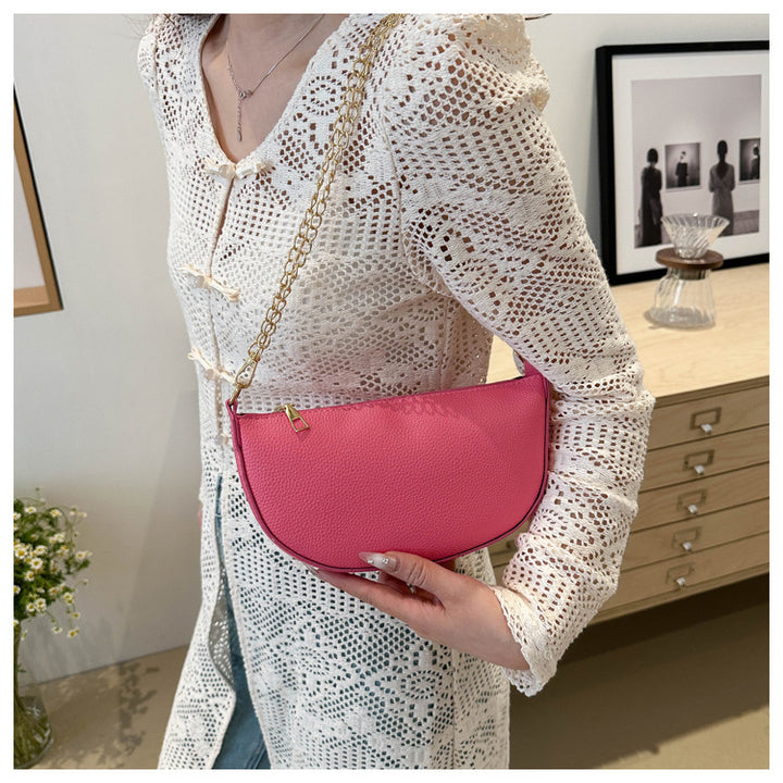 Minimalist Half-Moon Crossbody Bag Bowlift