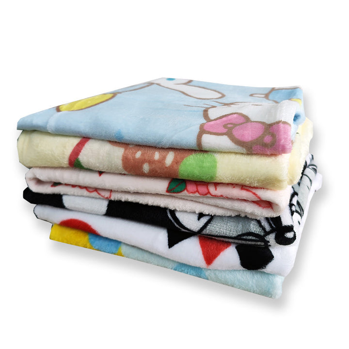 Women's cuddly blanket made of super soft microfiber fabric Bowlift
