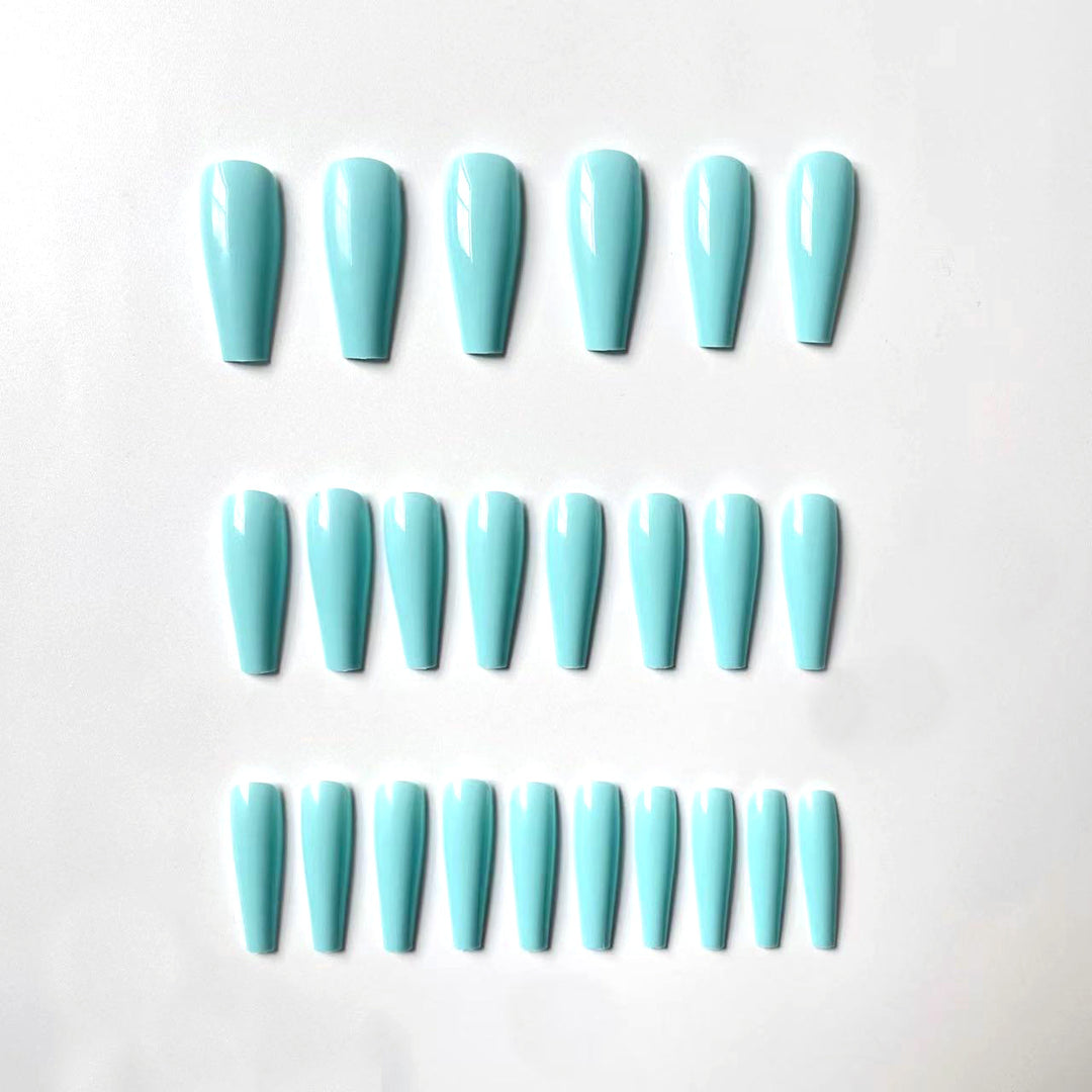Acrylic Nail Set in Elegant Stiletto Design Bowlift