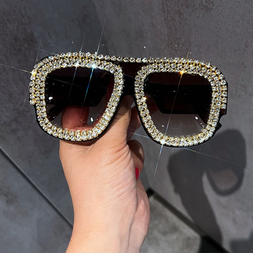 Ladies Glamorous Sunglasses with Extravagant Crystal Frame Bowlift