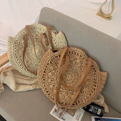 Handmade Round Bag Made of Natural Bast Bowlift