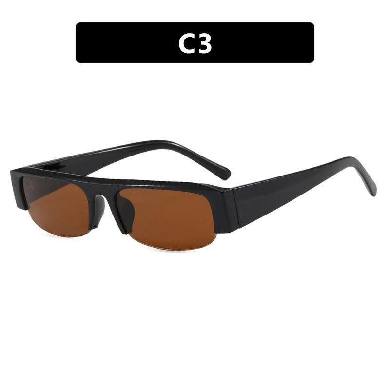 Ladies trendy sunglasses with thick frame and protective lenses Bowlift