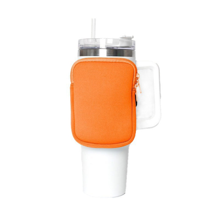Unisex cup holder with practical pocket Bowlift