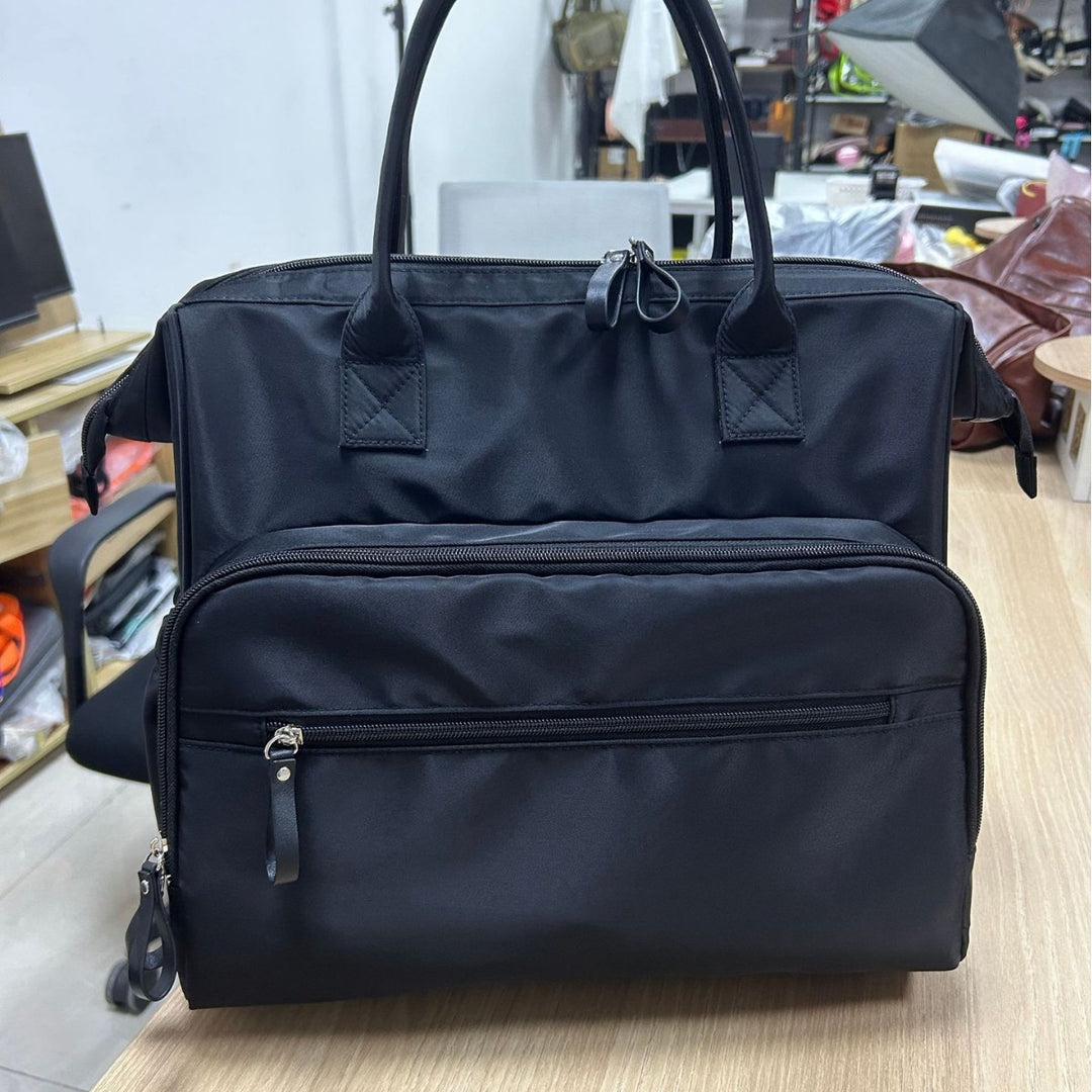 Elegant Weekender Bag with Multiple Compartments Bowlift