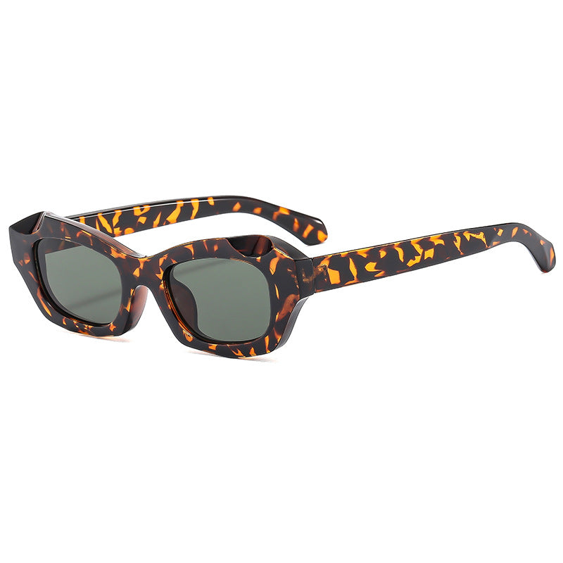 Ladies Fashion Sunglasses with striking design and UV protection Bowlift