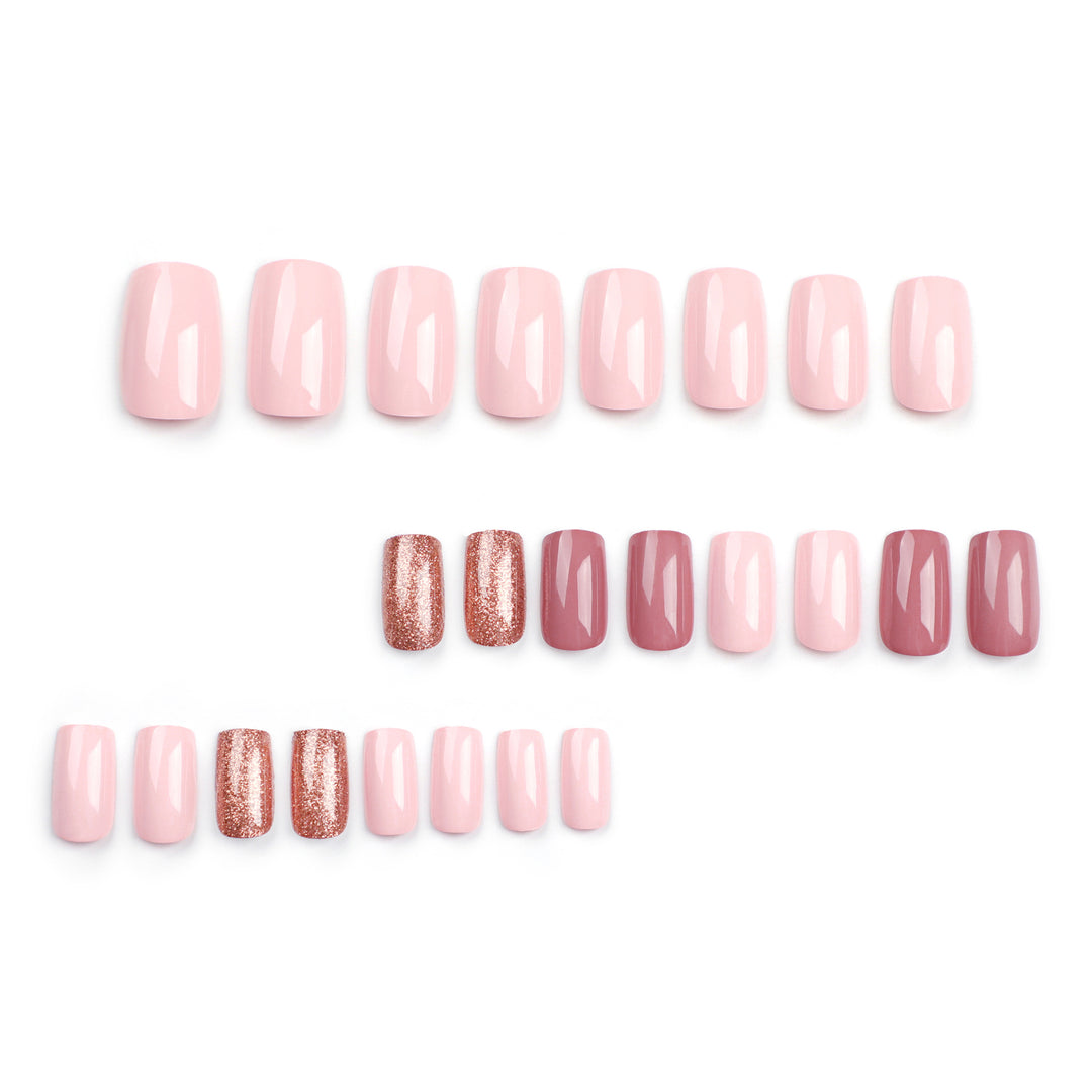 Nail extensions with shimmering accents Bowlift