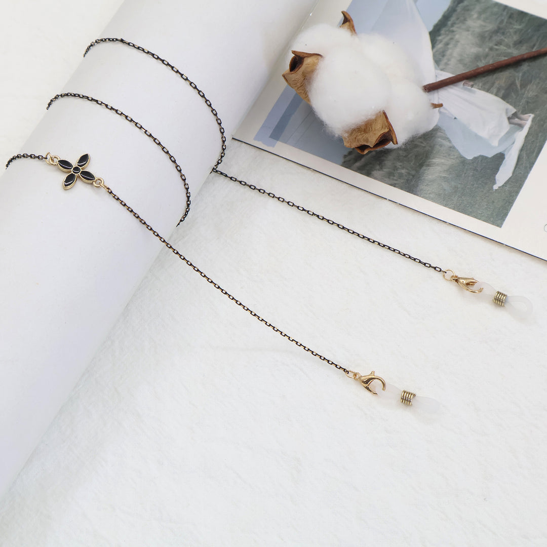 Beaded Eyewear Retainer Chain Bowlift