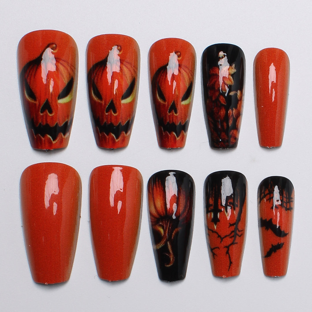 Creative nail art set with Halloween motif and glowing design Bowlift