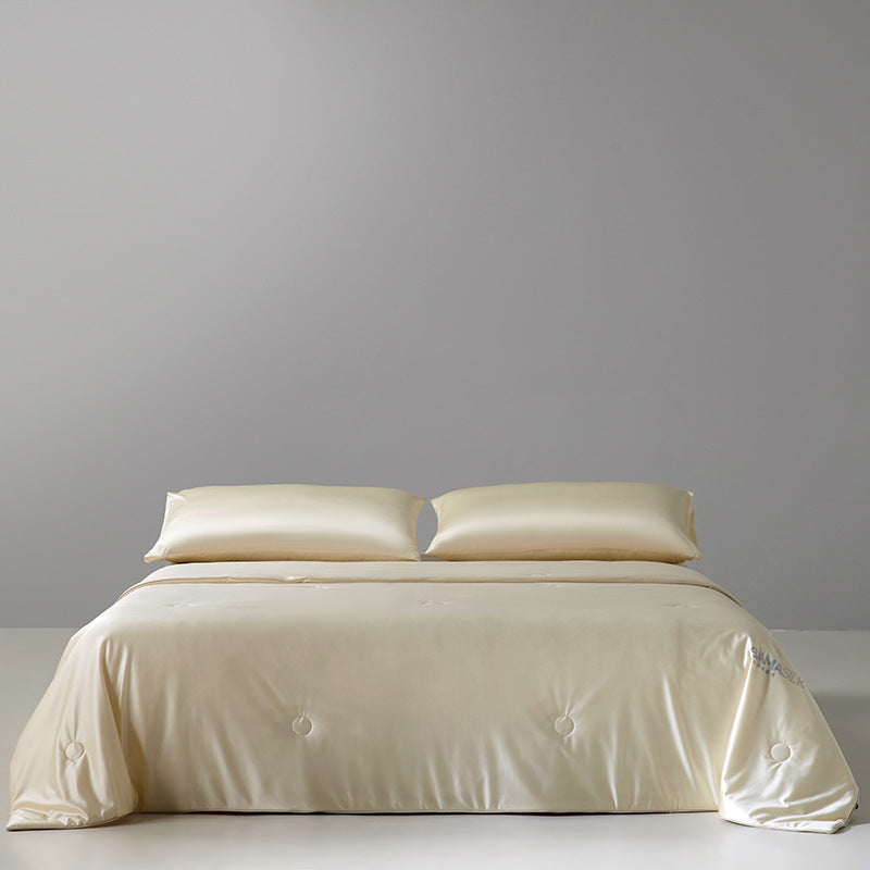 Women Luxury Satin Duvet with Elegant Button Structure Bowlift