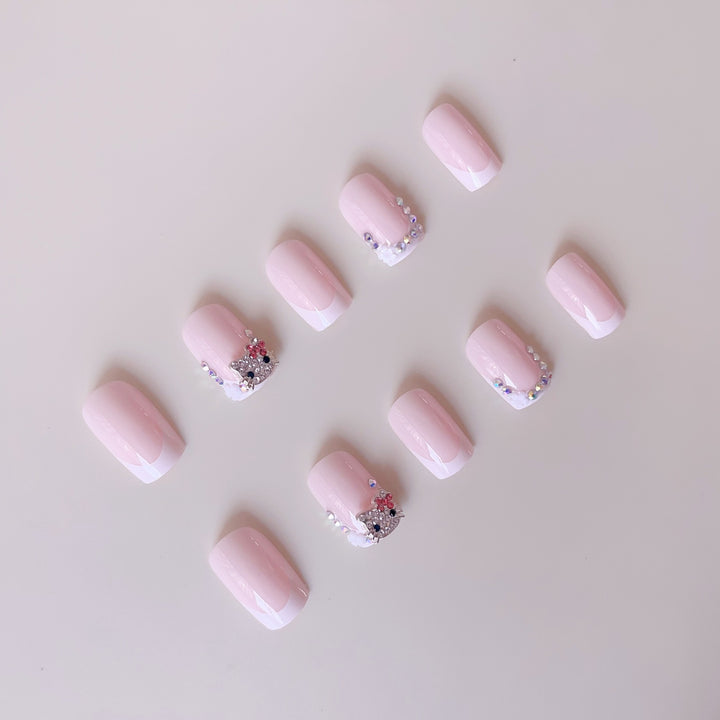 Artificial nail set with stylish rhinestone decorations Bowlift