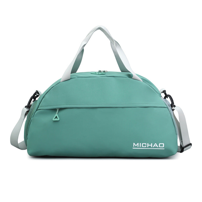 Spacious Travel Bag With Insulated Compartment Bowlift