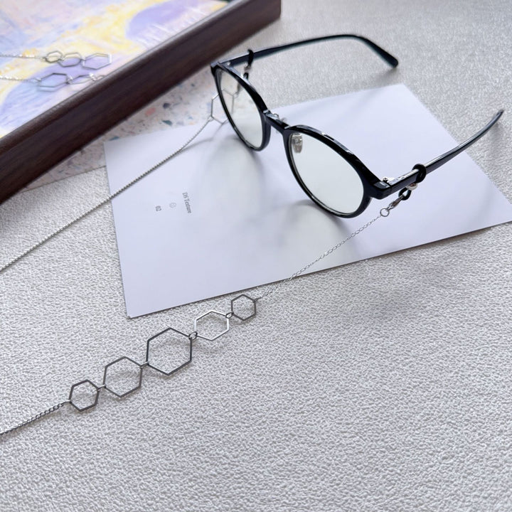 Geometric Pendant Necklace Bowlift