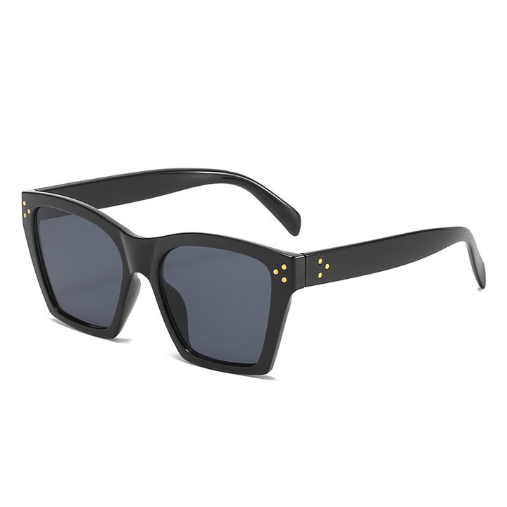 Ladies large fashionable sunglasses Bowlift