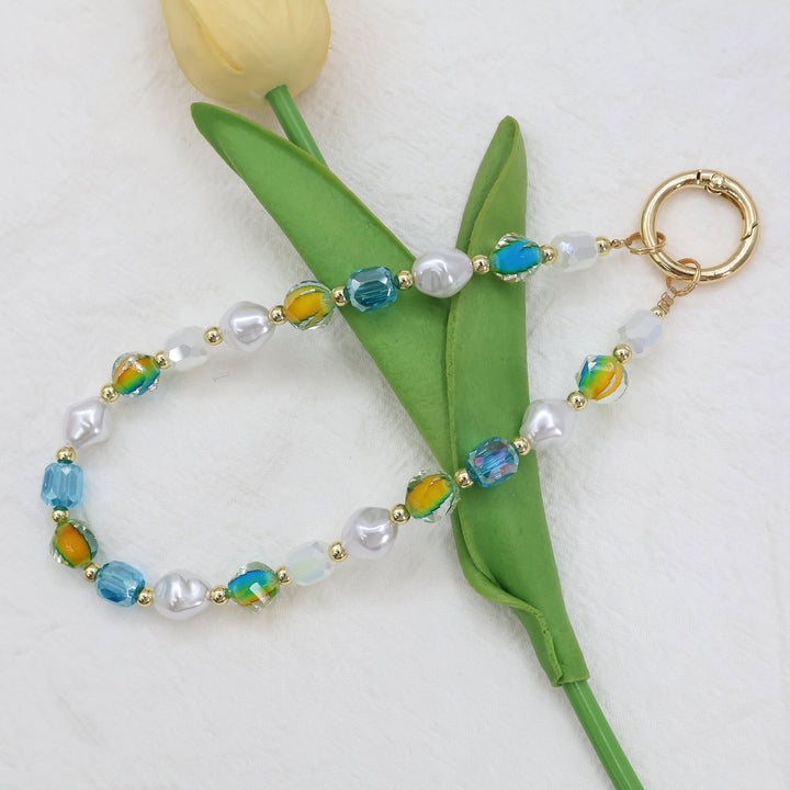 Elegant Beaded Necklace Bowlift