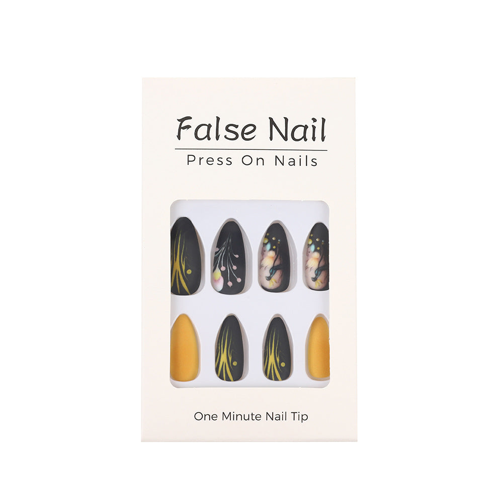 Artificial nails with floral patterns and accessories Bowlift