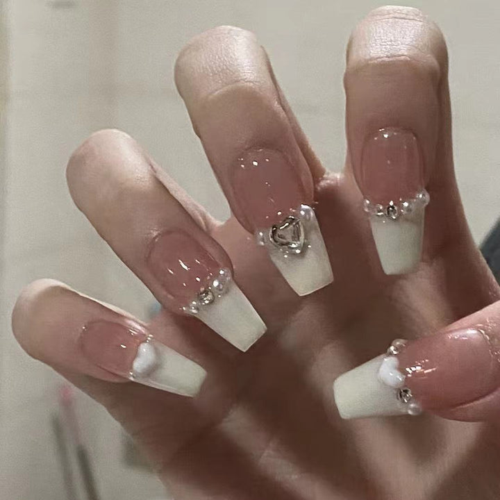 Stylish heart and ombre design artificial nails Bowlift