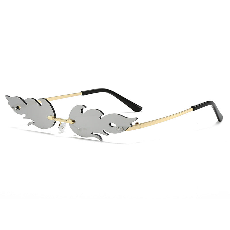 Ladies extravagant sunglasses in creative flame design Bowlift