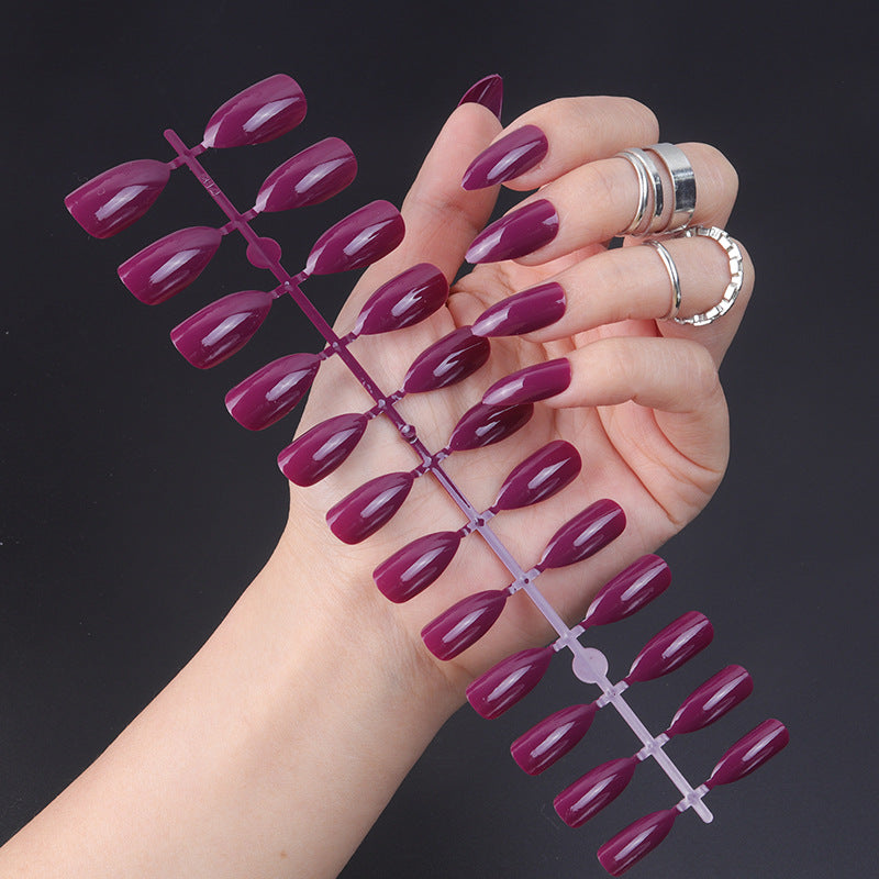 Stiletto Press-On Nails with Glossy Finish Bowlift
