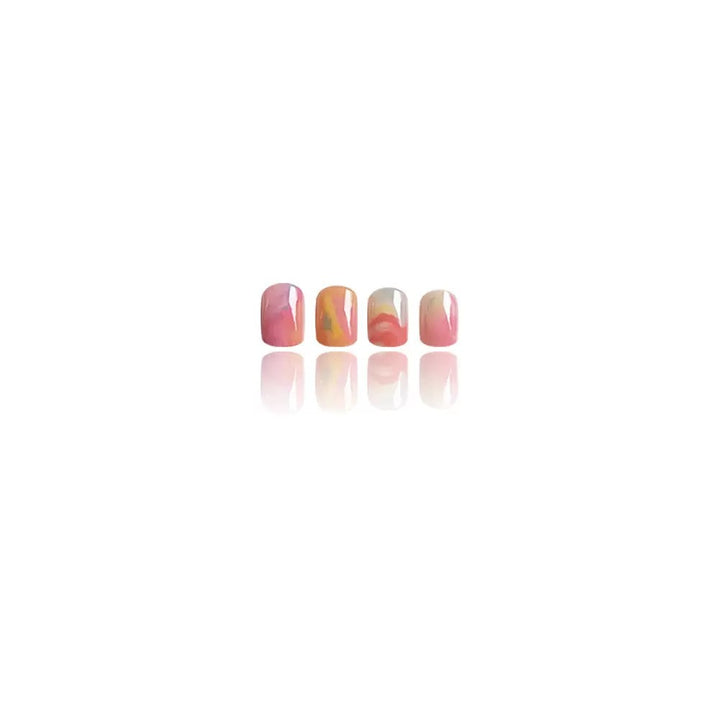 Nail set with marble pattern Bowlift