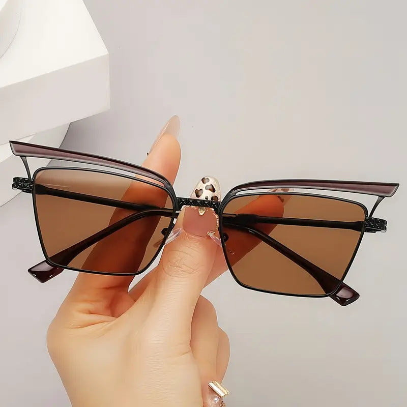 Women's square designer glasses with delicate metal frame Bowlift