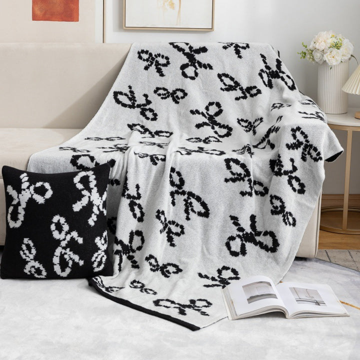Elegant Woven Decorative Throw Blanket