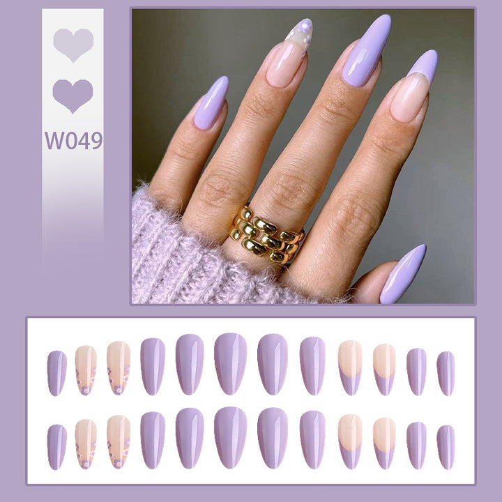 Elegant artificial nails with modern accents Bowlift