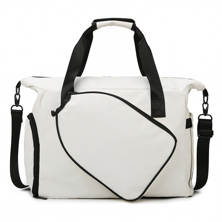 Sports and leisure bag with innovative compartment design Bowlift