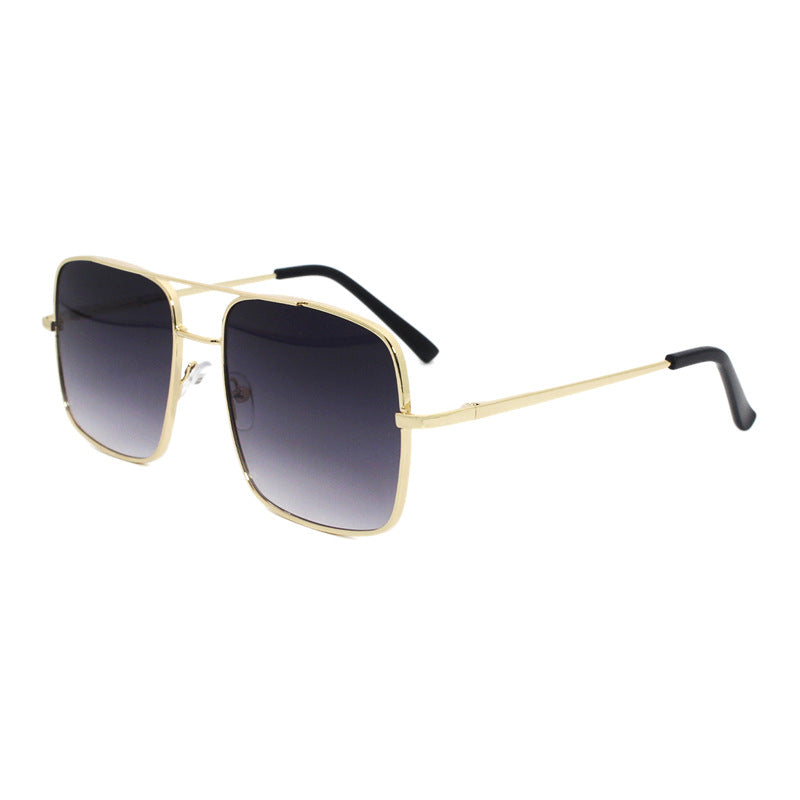 Fashionable Oversized Sunglasses in Elegant Square Design Bowlift