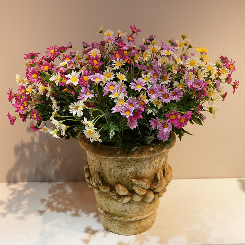 Artificial bouquet with intricate floral splendor Bowlift