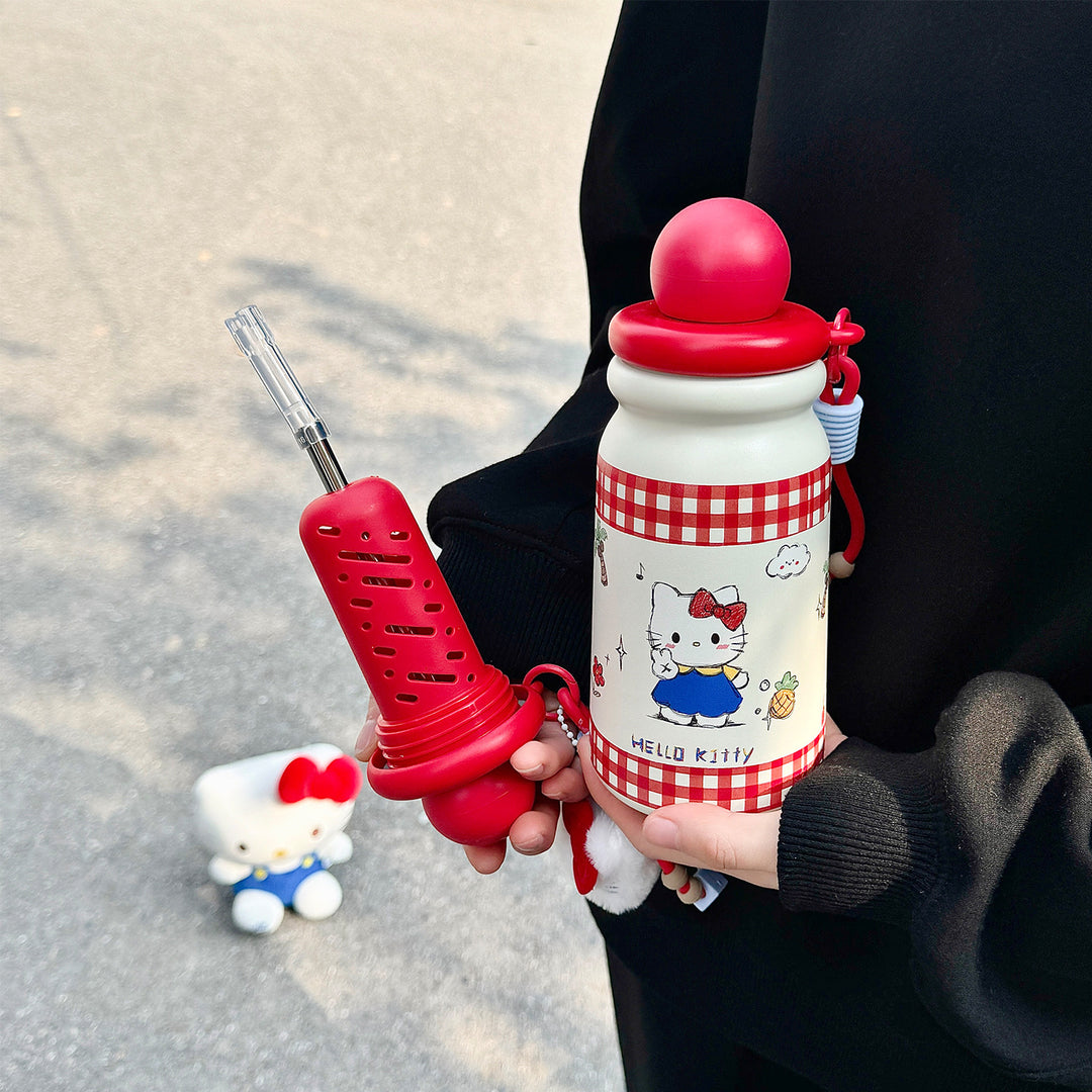 Women Creative Water Bottle with Cute Pendant Bowlift