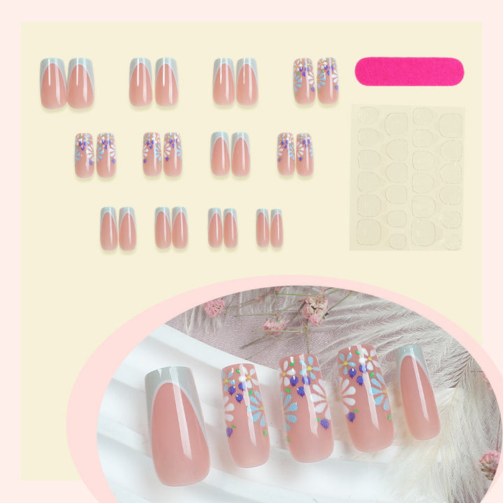 Decorative Press-On Nail Set with Floral and Glossy Accents Bowlift