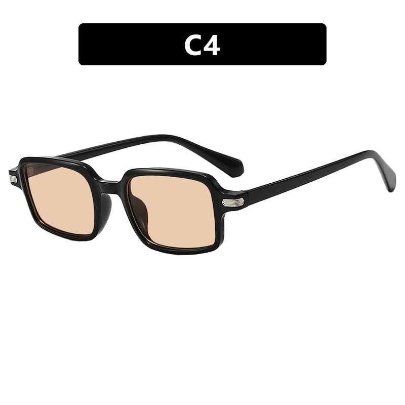 Women square sunglasses with protective UV filter and sturdy frame Bowlift