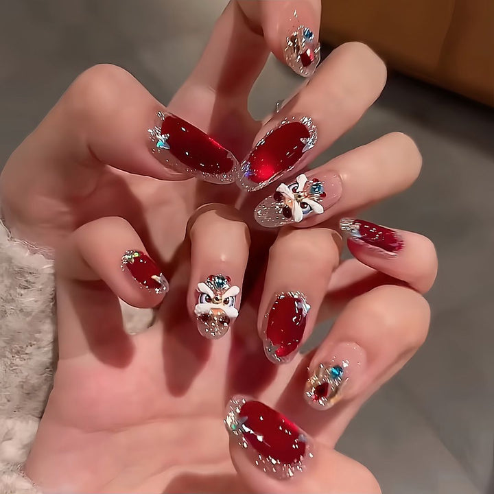 Artistic Rhinestone-Embellished Nail Extensions Bowlift