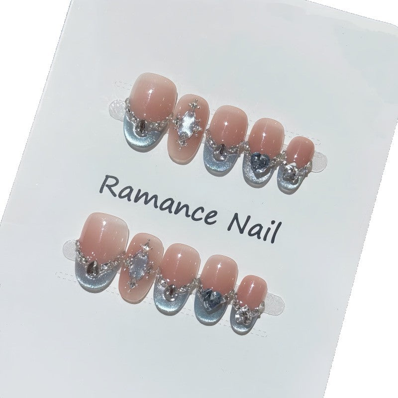 Elegant Press-On Nail Set Bowlift