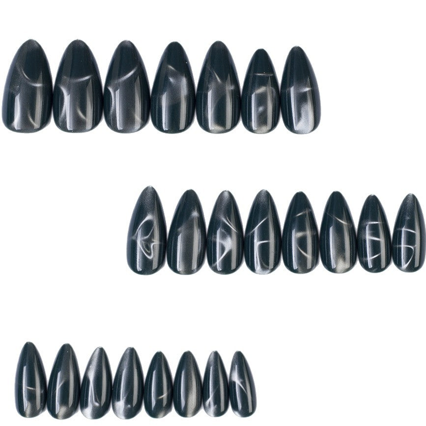 Artificial Nails in Stylish Stiletto Design Bowlift