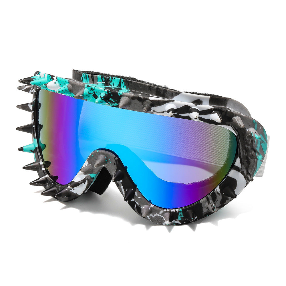 Women's stylish protective glasses with distinctive spike design Bowlift