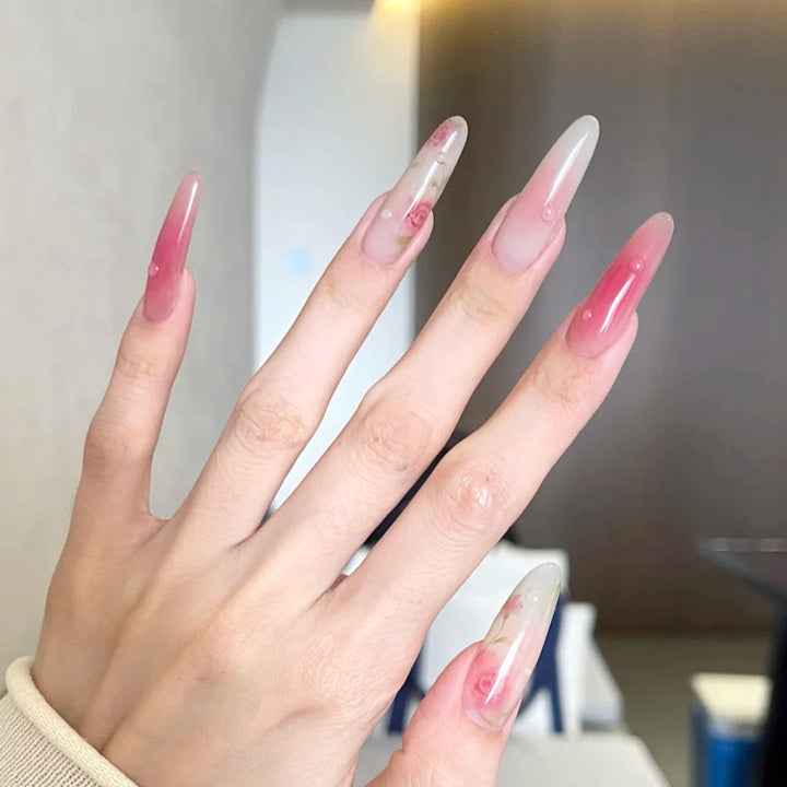 Elegant Floral Press-On Nail Extensions Bowlift