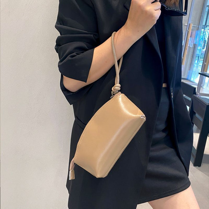 Sleek Faux Leather Zippered Cosmetic Bag Bowlift