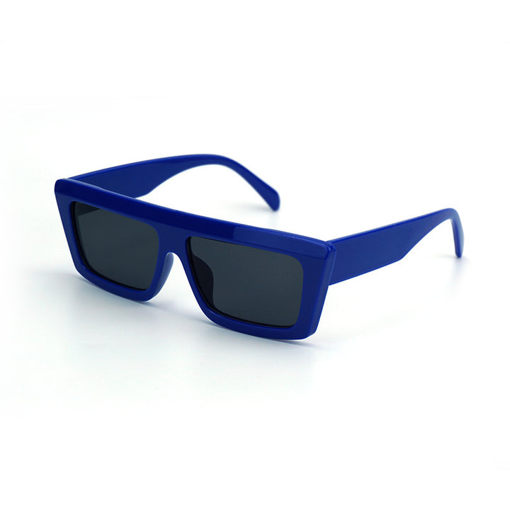 Women Oversized Sunglasses with Modern and Angular Design Bowlift