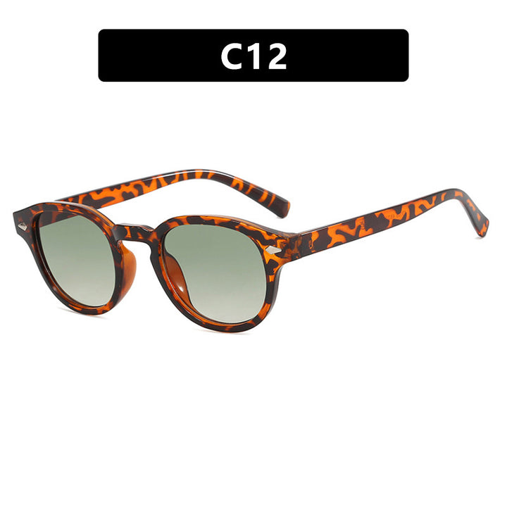 Ladies fashionable sunglasses in elegant style Bowlift