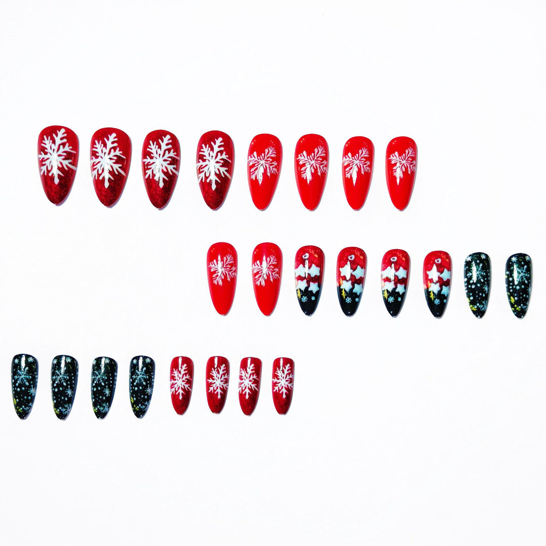 Artificial nails with festive snowflake and star motif Bowlift