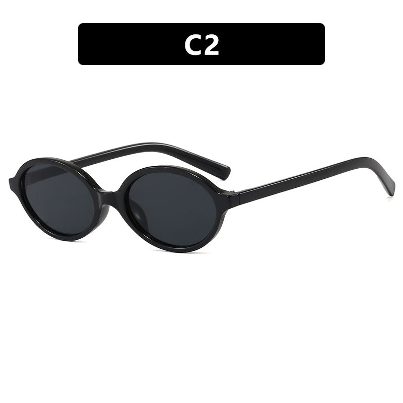Ladies fashionable retro-inspired sunglasses Bowlift