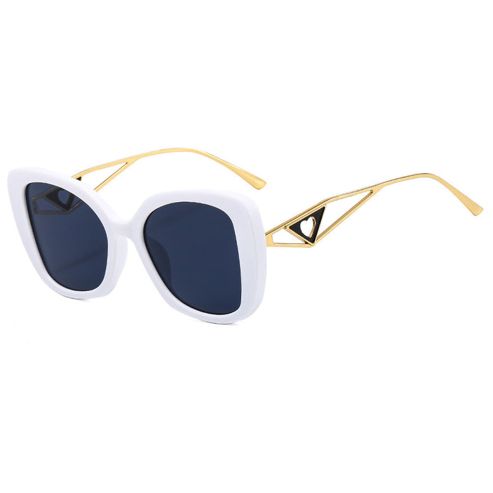 Ladies fashionable sunglasses with striking square frame design Bowlift