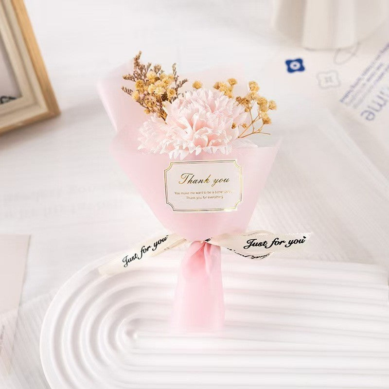 Luxurious rose-emblem gift box set with matching carry bag and magnetic closure Bowlift