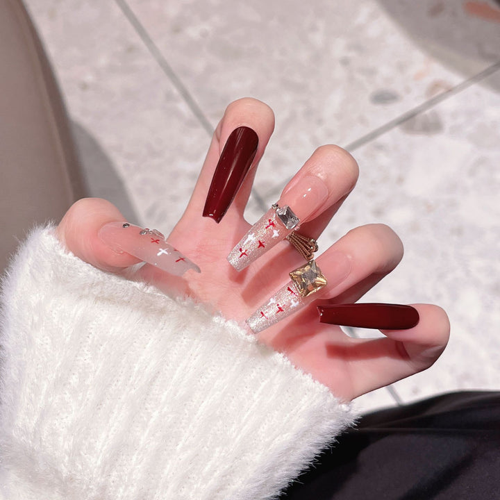 Stylish Stiletto Press-On Nail Extensions Bowlift