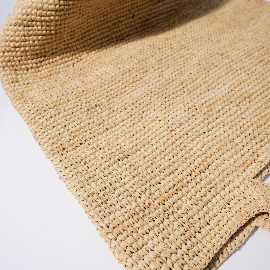 Stylish and Handmade Raffia Bag Bowlift