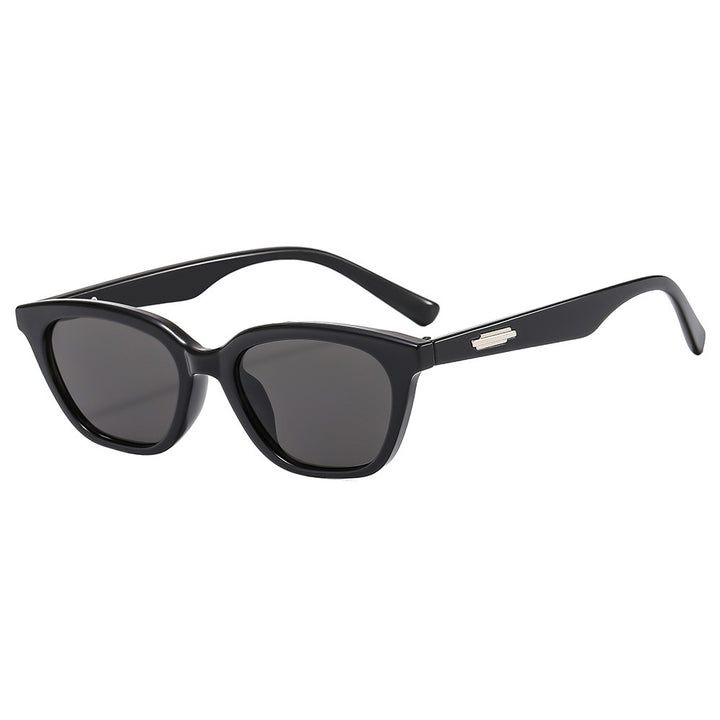 Vintage-Inspired Oversized Angular Sunglasses Bowlift