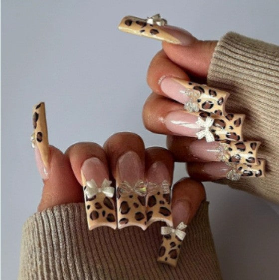 Decorative Floral Press-On Nails Bowlift 1787369057